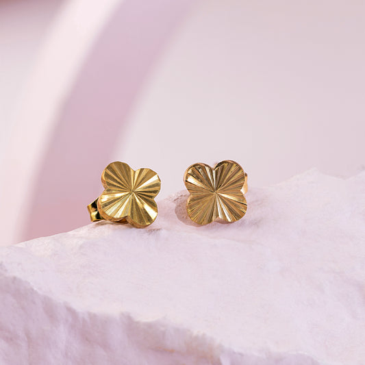 Earing Simple Sqaure