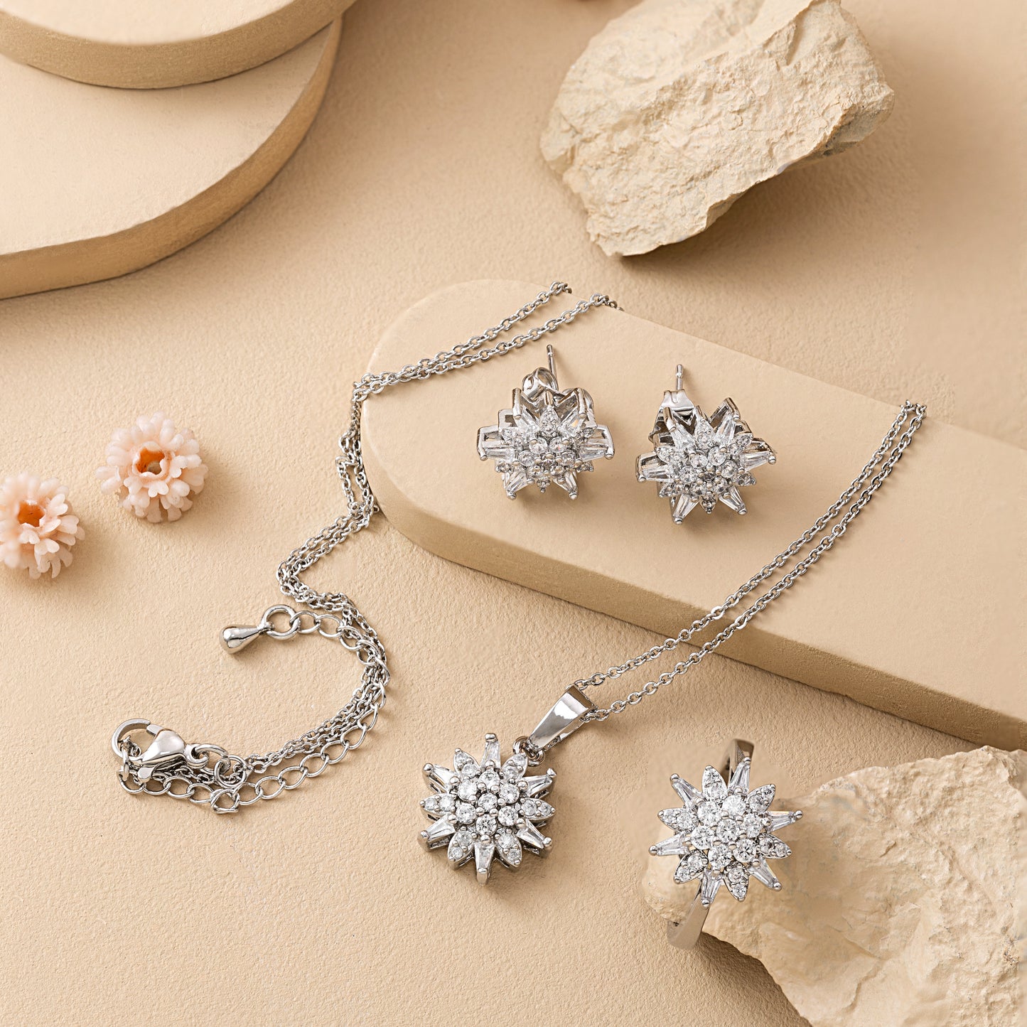 Hexagon Set with Ring